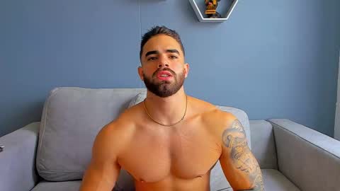 Paul Phoenix online show from 03.10.25