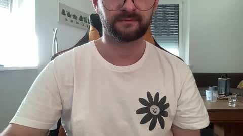 love bush online show from 10.19.25