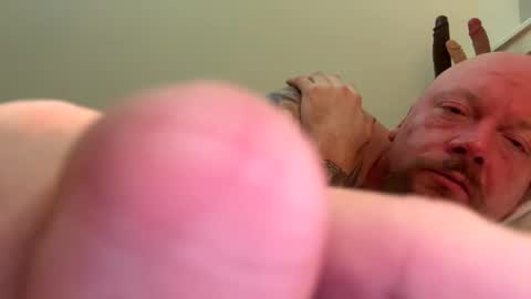 paulyb445 online show from 12.04.25