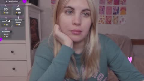 Snapshot of pawwsup1 chatting on 12.16.24 Allisses online show from 12.16.24