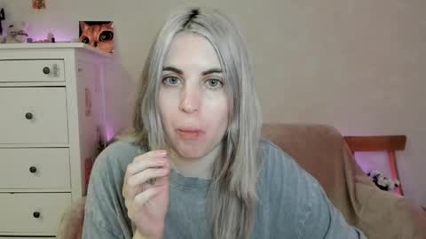 Snapshot of pawwsup1 chatting on 04.19.26 Allisses online show from 04.19.26