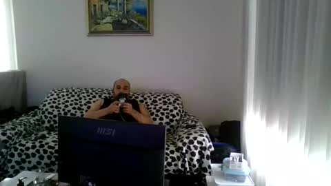 Snapshot of paza69 chatting on 12.20.25 paza69 online show from 12.20.25