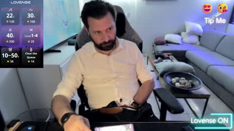 Snapshot of pc92160 chatting on 04.20.26 pc92160 online show from 04.20.26