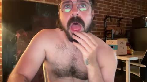 Snapshot of pcklpnts1990 chatting on 05.18.26 onlyfan christographer sub to me online show from 05.18.26