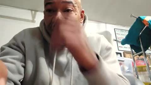Snapshot of pcuddy3 chatting on 04.29.26 Phenomenal online show from 04.29.26