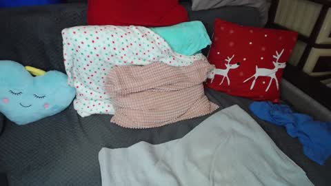 FOUNTAIN SQUIRT online show from 12.25.24