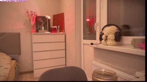 Sandra  Next Stream  pm MSK 5 pm UTC1pm EDT online show from 03.04.25