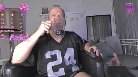 Marc online show from 12.21.25