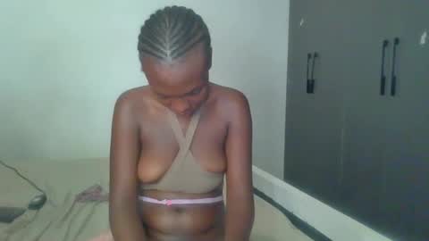 peach_ebonny online show from 05.01.26