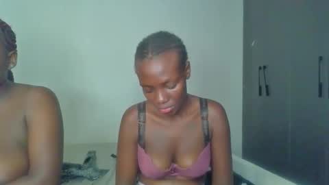 peach_ebonny online show from 05.09.26