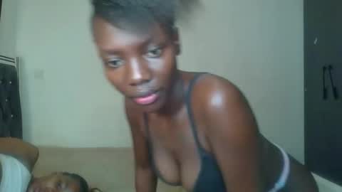 peach_ebonny online show from 05.19.26