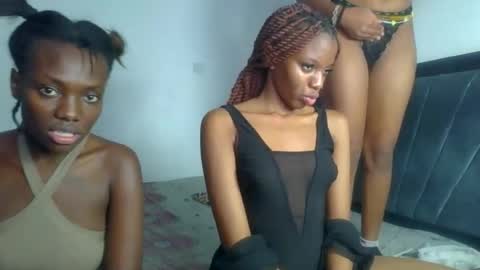 peach_ebonny online show from 05.23.26