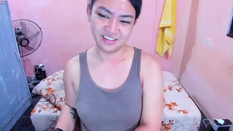 Snapshot of peachperfect_ chatting on 04.18.26 I dont demand tokens for as long as youre not requesting anything but that doesnt mean I dont need tokens.. I dont do free online show from 04.18.26