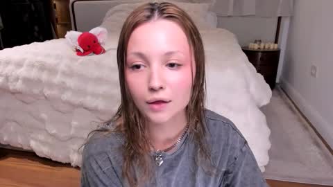 Lili online show from 11.02.25