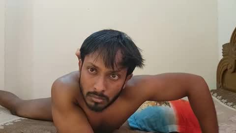 Peachy Hunk online show from 11.18.25