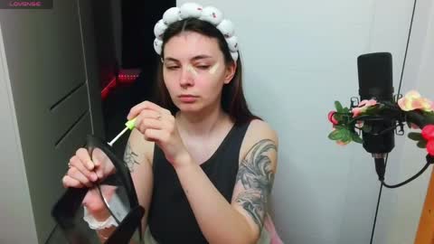 Snapshot of peachybabe__ chatting on 05.18.26 Peachy online show from 05.18.26