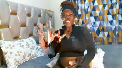 Peachy online show from 11.03.25