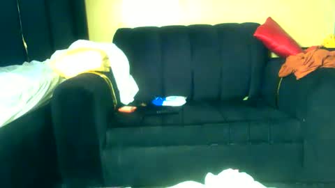 Snapshot of peachyglow_08 chatting on 05.20.26 curvy online show from 05.20.26