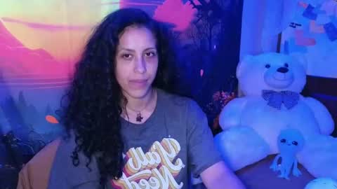 PeachyKeenTV online show from 12.03.24