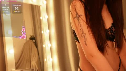 Chloe online show from 04.21.26