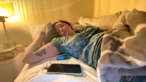 PeachyObsession online show from 04.06.26