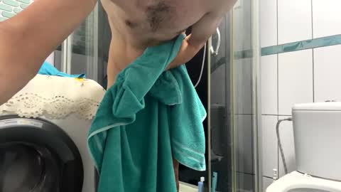 peanutmikk online show from 10.08.25