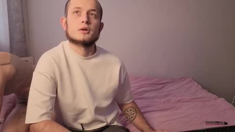 Snapshot of pearl_couple chatting on 02.05.26 Rina and Max online show from 02.05.26