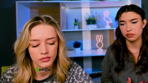 Snapshot of pearl_heart chatting on 03.26.26 pearl heart online show from 03.26.26