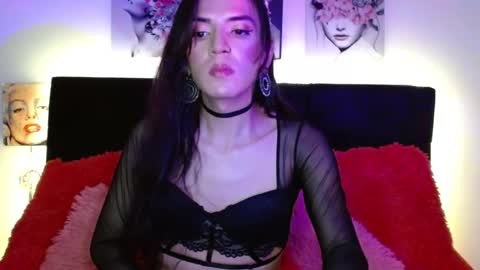 Snapshot of pearlatin chatting on 02.06.26 pearlatin online show from 02.06.26