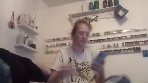 Pearl May online show from 01.11.25