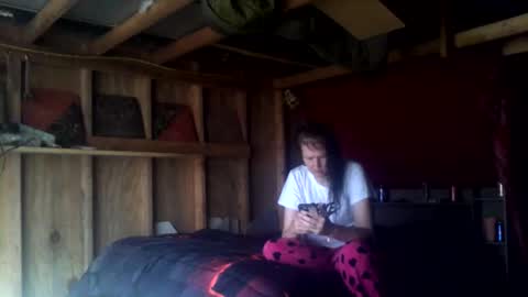 Pearl May online show from 03.08.26