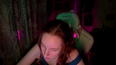 Snapshot of pearlprincess_ chatting on 07.11.26 Adelina online show from 07.11.26