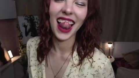 Snapshot of pearlyfichtner chatting on 07.14.26 Floria online show from 07.14.26