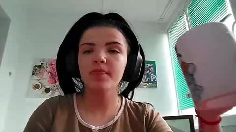 Kate online show from 04.21.26