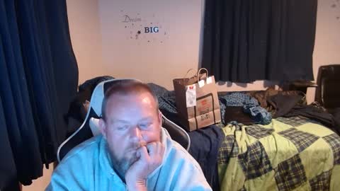 pecker40 online show from 01.12.25