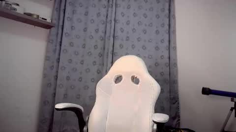 Pedro online show from 11.05.25