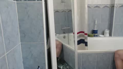 Snapshot of pedrojlennon281966 chatting on 02.01.26 pedrojlennon281966 online show from 02.01.26