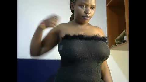 Snapshot of peekyshams chatting on 02.27.25 peekyshams online show from 02.27.25