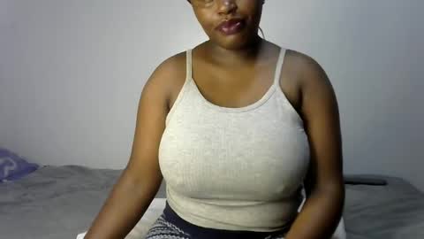 Snapshot of peekyshams chatting on 06.08.26 peekyshams online show from 06.08.26
