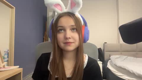 Snapshot of peepapa chatting on 07.12.26 Luna Vale online show from 07.12.26