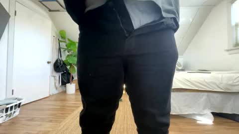 peepmyporksword online show from 02.14.25