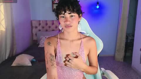 peggy-funn online show from 02.25.25