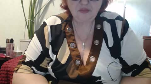 Snapshot of peggysoft chatting on 04.16.26 PeggySoft online show from 04.16.26