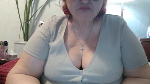 Snapshot of peggysoft chatting on 04.21.26 PeggySoft online show from 04.21.26