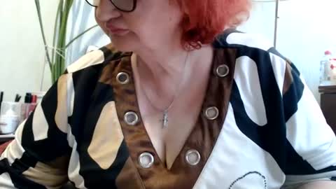 Snapshot of peggysoft chatting on 06.20.26 PeggySoft online show from 06.20.26