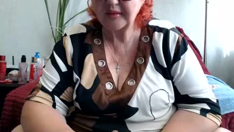 Snapshot of peggysoft chatting on 07.11.26 PeggySoft online show from 07.11.26
