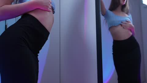 Pelagy Show time 2-10 pm Dubai time zone online show from 12.14.24