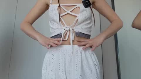 Pelagy Show time 2-10 pm Dubai time zone online show from 02.20.26