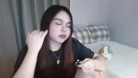 Snapshot of pemperut chatting on 04.19.26 pemperut online show from 04.19.26