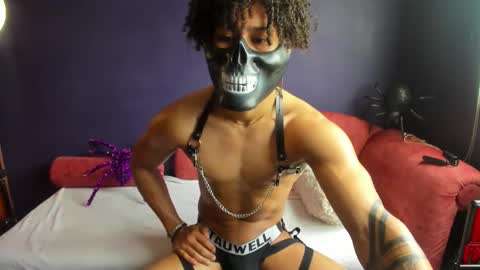 Pendragom online show from 10.19.25